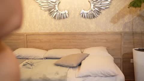 Liam  Luca online show from February 28, 2025, 10:39 pm