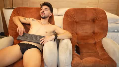 Liam  Luca online show from March 2, 2025, 11:20 pm