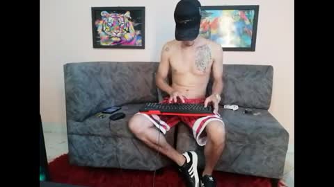 Andres online show from September 10, 2025, 9:37 pm