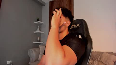 Liam Collins online show from September 10, 2025, 11:43 am