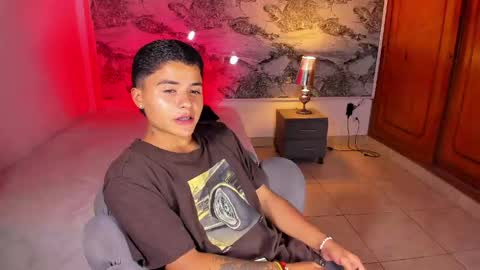 Snapshot of liam_dustin chatting on May 15, 2026, 11:01 pm Liam online show from May 15, 2026, 11:01 pm