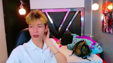 liam_green1 online show from February 20, 2026, 12:05 pm