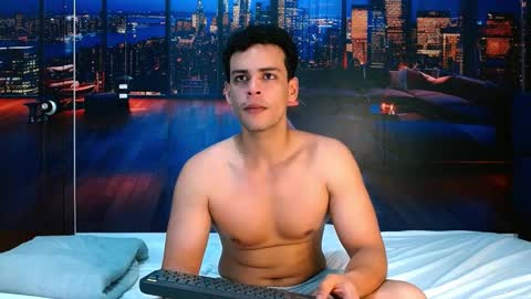 Liam Rosetti online show from December 5, 2025, 4:43 am