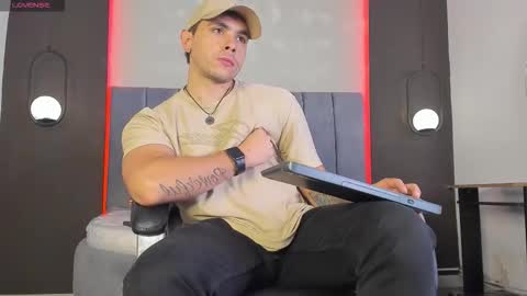 Liam online show from February 10, 2026, 7:18 pm