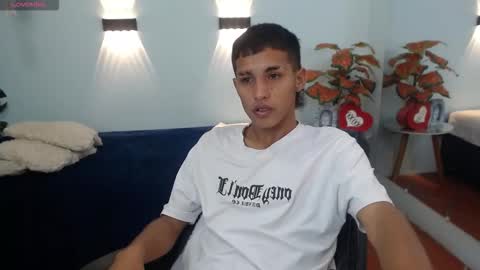 LiamBlack16 online show from October 14, 2025, 1:01 pm