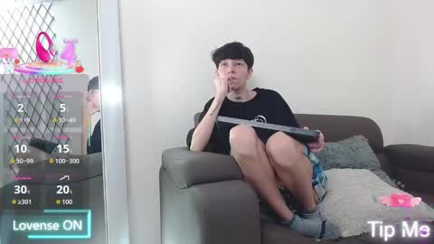 Liam  online show from February 20, 2026, 7:25 pm