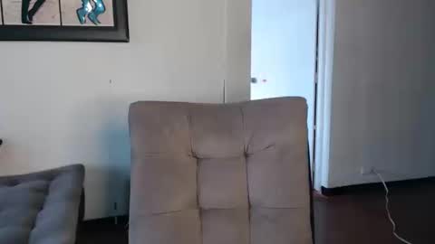 Lia Miller online show from February 12, 2025, 2:32 pm