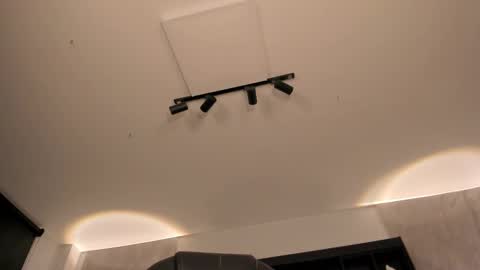 Liam online show from September 11, 2025, 4:56 am