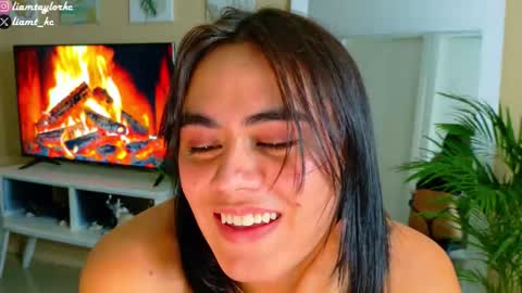 Tell me Liam online show from October 31, 2025, 4:02 am