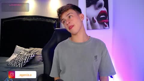 liam online show from March 30, 2026, 4:57 am