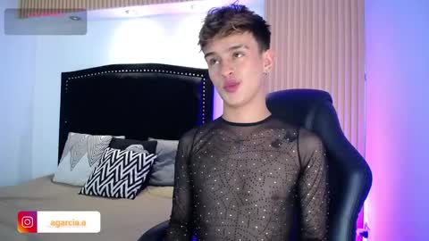 liam online show from April 21, 2026, 4:41 am