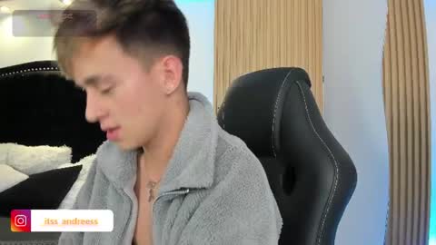 liam online show from July 25, 2026, 4:43 am