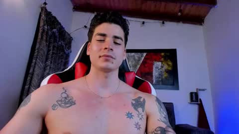 liamwyatt_ online show from February 27, 2025, 8:06 am
