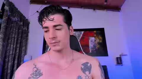 liamwyatt_ online show from September 26, 2025, 3:43 am