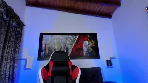 liamwyatt_ online show from December 2, 2025, 3:23 am