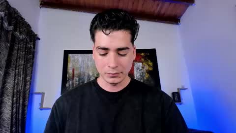 liamwyatt_ online show from December 4, 2025, 4:11 am