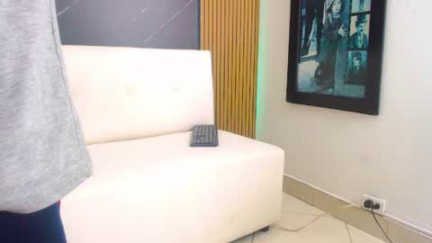 Lian Jacob online show from May 14, 2026, 7:20 pm