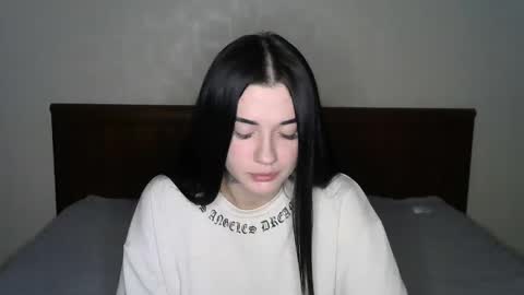 liana_diva online show from January 17, 2025, 10:23 pm