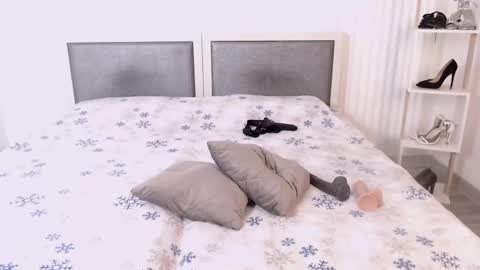 Liana online show from March 2, 2025, 1:38 pm