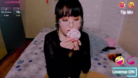 Liana online show from March 20, 2026, 11:48 am