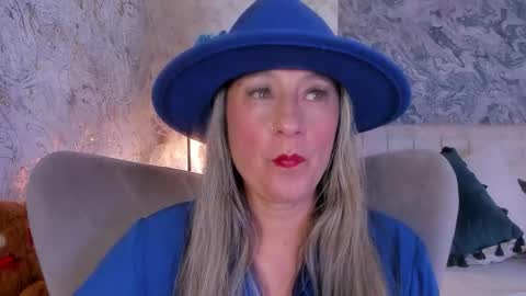 Snapshot of liannaa_ chatting on November 5, 2025, 7:58 pm Lian online show from November 5, 2025, 7:58 pm