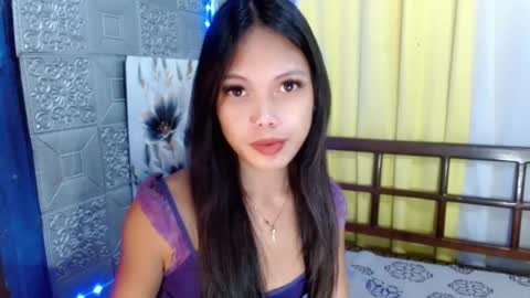 Ms LIANNE online show from July 23, 2026, 1:52 am