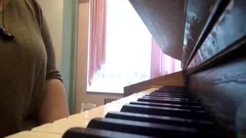 liaorgel online show from February 11, 2025, 11:21 am