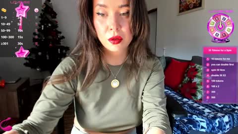 LiaQuinn online show from January 23, 2025, 11:48 am