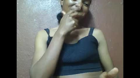 liaraisha online show from September 26, 2025, 7:34 am