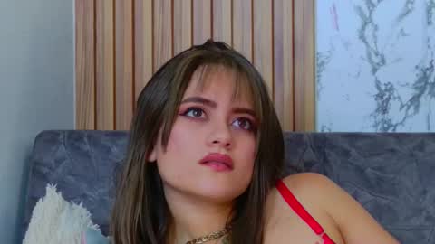 liaross online show from October 24, 2025, 1:57 am