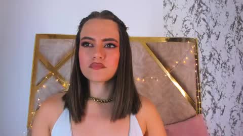 Snapshot of liaruso chatting on May 25, 2026, 7:53 pm liaross online show from May 25, 2026, 7:53 pm