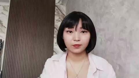 Snapshot of libbiepostlethwaite chatting on May 16, 2026, 1:32 pm Molly online show from May 16, 2026, 1:32 pm