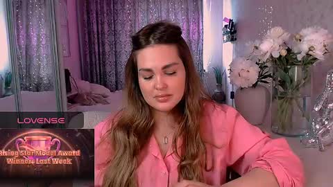 Snapshot of libra_mia chatting on June 1, 2026, 11:45 am libra_mia online show from June 1, 2026, 11:45 am
