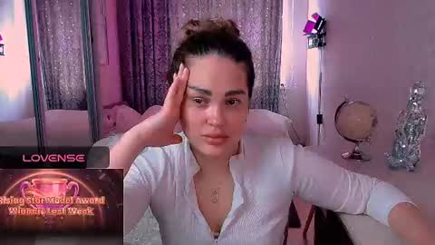 Snapshot of libra_mia chatting on June 15, 2026, 8:27 am libra_mia online show from June 15, 2026, 8:27 am
