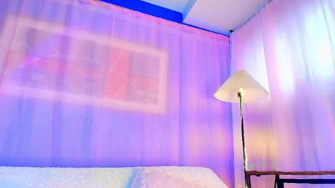 Valentina Hall online show from June 5, 2026, 2:56 pm