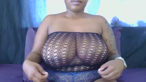 Snapshot of lickabletash98 chatting on January 24, 2025, 6:14 am lickabletash98 online show from January 24, 2025, 6:14 am