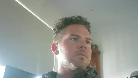 Snapshot of lickitwell29 chatting on October 2, 2025, 10:28 pm lickitwell29 online show from October 2, 2025, 10:28 pm