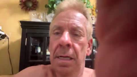 lickmysnowballs online show from October 7, 2025, 8:11 am