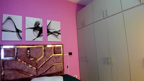 licky_lov online show from January 14, 2026, 12:11 pm