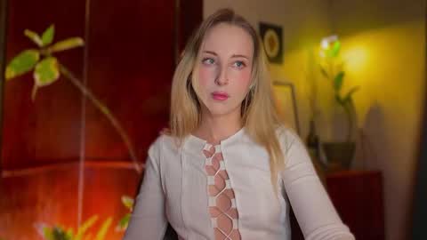 its my birthday today so im offline  but id be so happy if you felt like sending me a birthday love while im away  online show from February 22, 2026, 5:22 pm