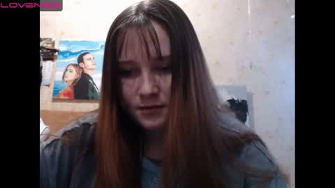 light_lunaa online show from December 14, 2024, 11:29 am