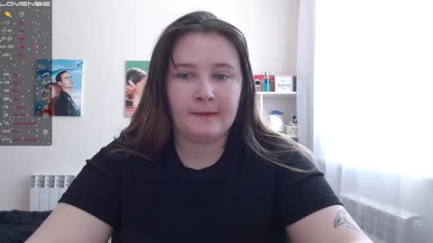 light_lunaa online show from February 8, 2025, 4:57 am