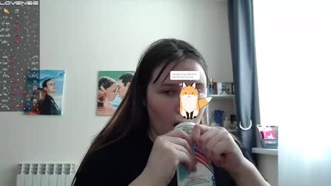 light_lunaa online show from February 13, 2025, 8:59 am