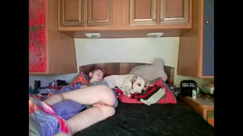 lightningtattoo online show from November 3, 2025, 6:42 pm