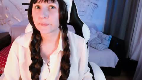 Snapshot of lightsoul_darkmind chatting on July 21, 2026, 5:59 pm Katie online show from July 21, 2026, 5:59 pm