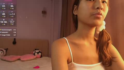 Lihn Pham online show from April 15, 2026, 7:48 am