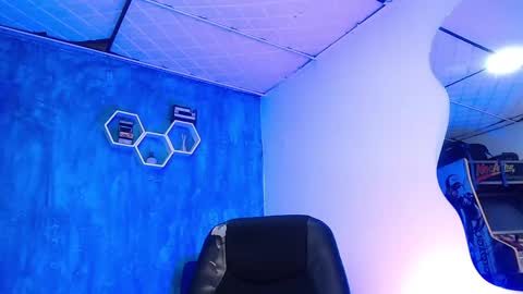 Daniel online show from February 13, 2025, 4:39 pm