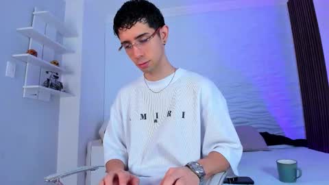 L I I A M online show from September 27, 2025, 6:13 pm