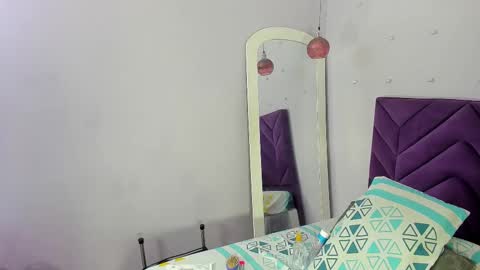 liincostelloo online show from September 15, 2025, 12:27 pm