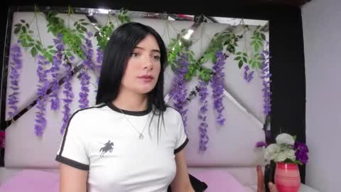 Brittany online show from December 14, 2025, 1:16 pm